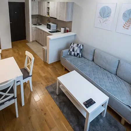 Black & White Apartment *